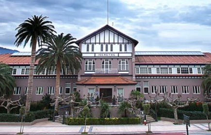 Sede del Club de Getxo, Hotel Igeretxe, muelle de Ereaga 3, GETXO